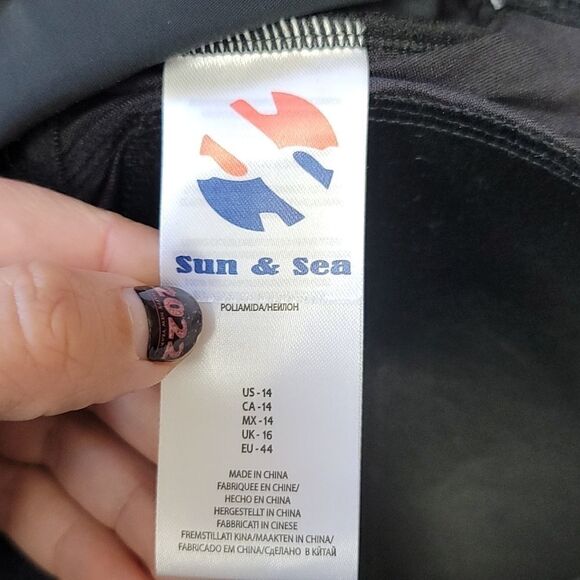 NWOT Sun & Sea Belted One Piece Swimsuit - Picture 7 of 7